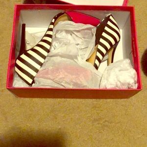 New Black and white heels with pink toe!!!